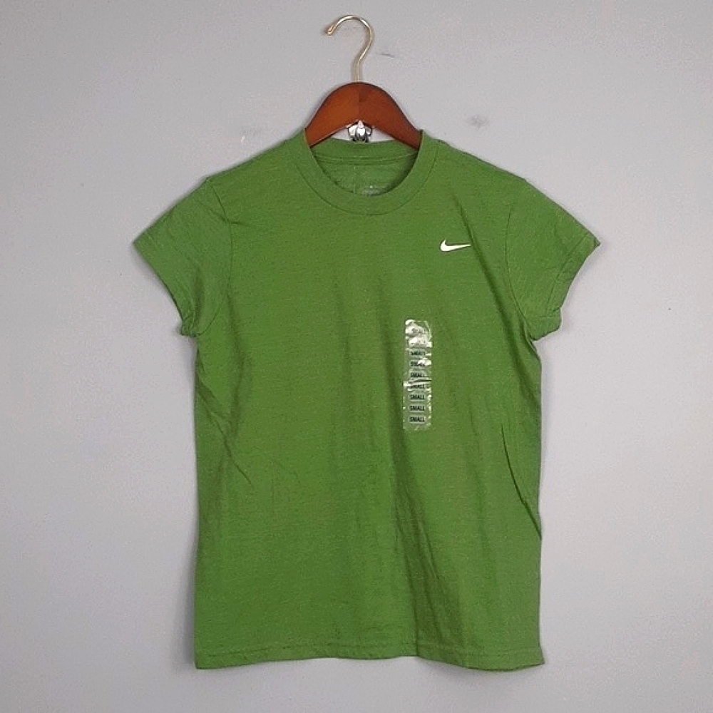 Nike Embroidered Apple Kelly Green Swoosh T-Shirt